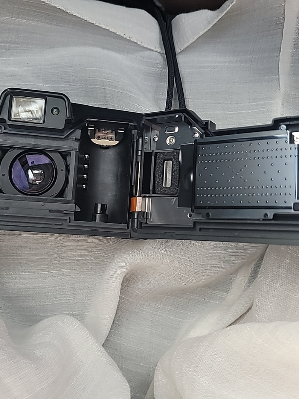 Canon Camera Sure Shot 60 Zoom Shot 35mm Point & Shoot Film W/ Case Works Great! - Picture 8 of 10